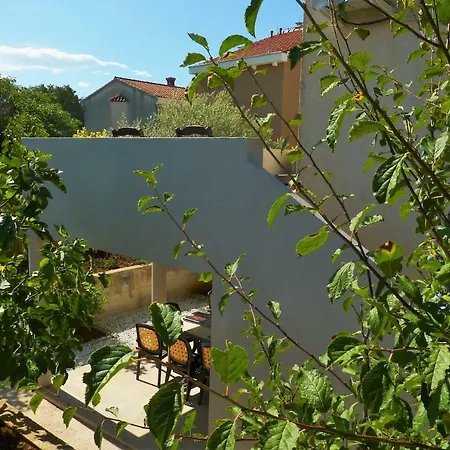 Magnolia Apartment *